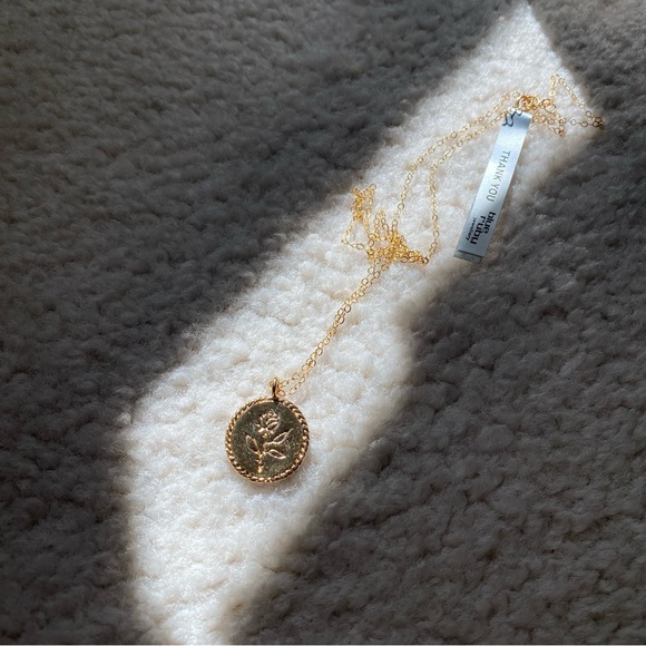 WOLF CIRCUS ROSE COIN NECKLACE - Picture 2 of 9